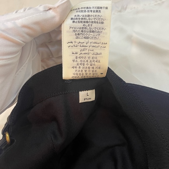 Gucci Unisex Black Canvas Baseball Hat with "Loved" Embroidery Size L - Picture 6 of 8